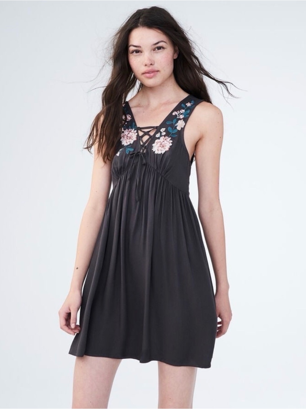 Aéropostale Women's Sleeveless V-Neck Lace-Up Embroidered Floral Dress M Gray